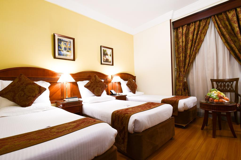 Hotel Al Ansar Golden Tulip Medína Exteriér fotografie